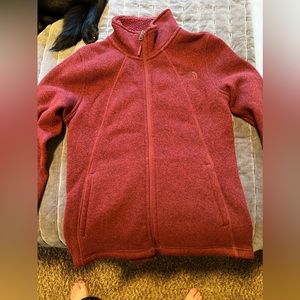 The north face women’s full zip fleece